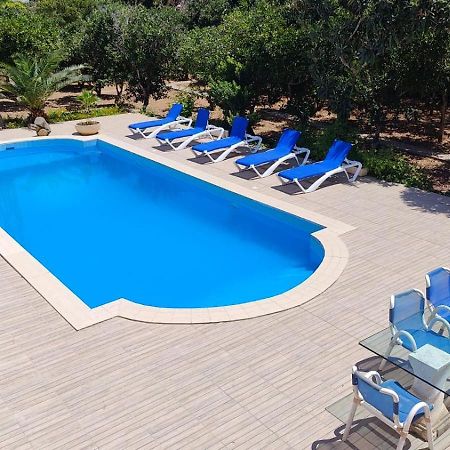 Stunning Villa With Pool, Table Tennis, Table Soccer And A Pool Table Naxxar Exteriér fotografie