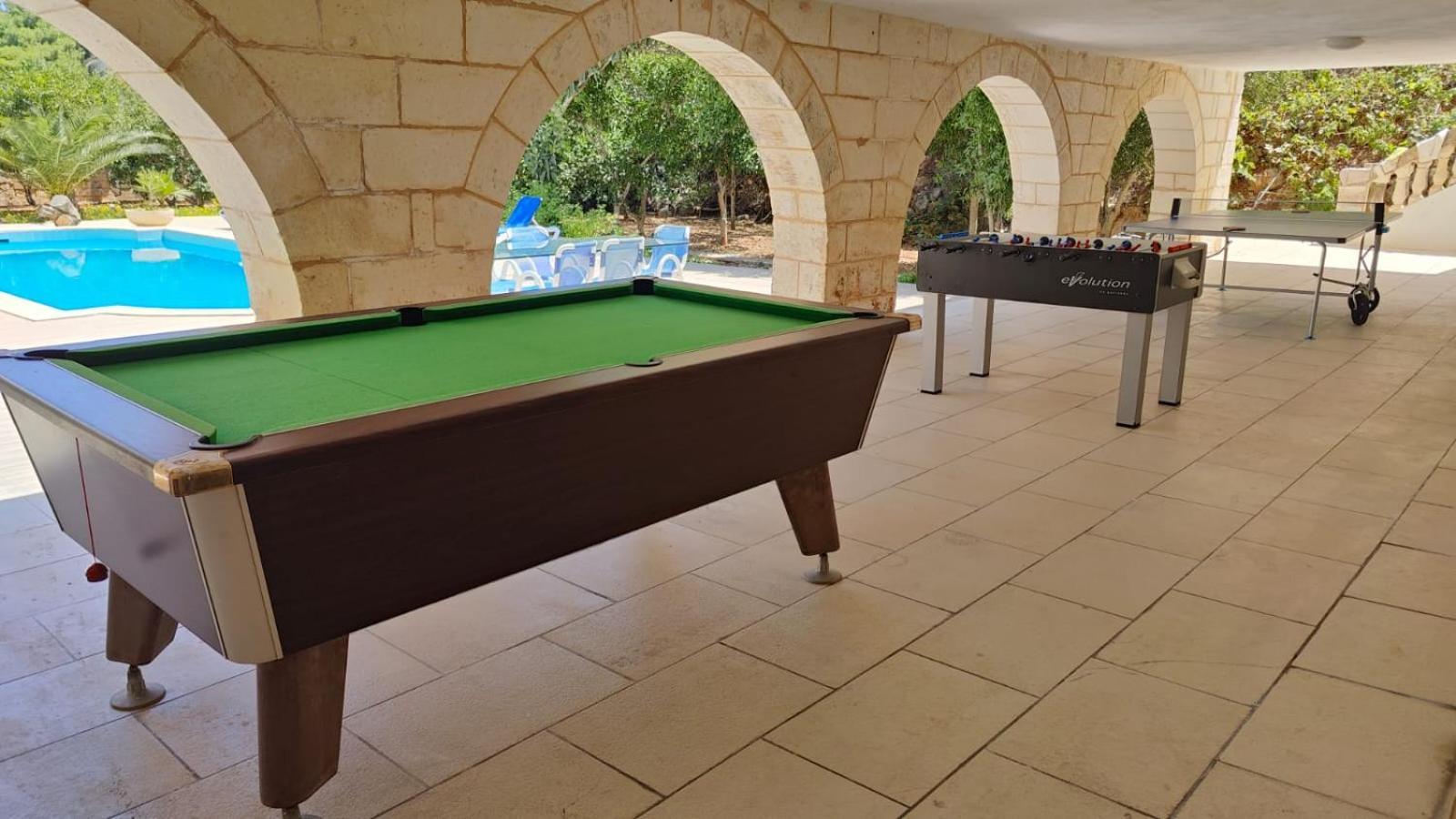 Stunning Villa With Pool, Table Tennis, Table Soccer And A Pool Table Naxxar Exteriér fotografie