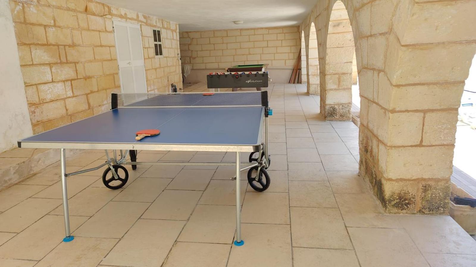 Stunning Villa With Pool, Table Tennis, Table Soccer And A Pool Table Naxxar Exteriér fotografie